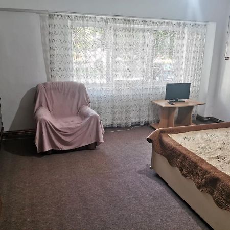 Garsoniera Διαμέρισμα Κραϊόβα Εξωτερικό φωτογραφία